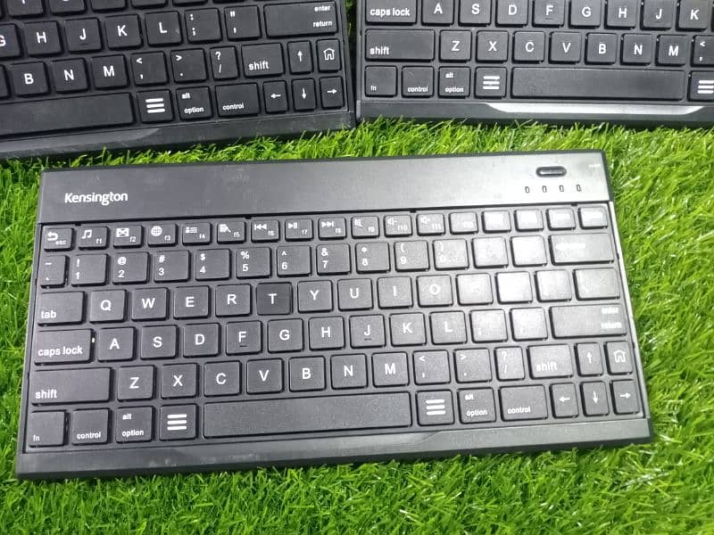 Kengston Bluetooth Keyboard Stock Availablr 2