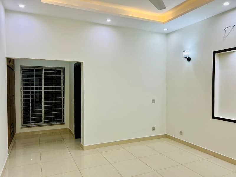 Ten Marla Basement House in Bahria Town Lahore 9