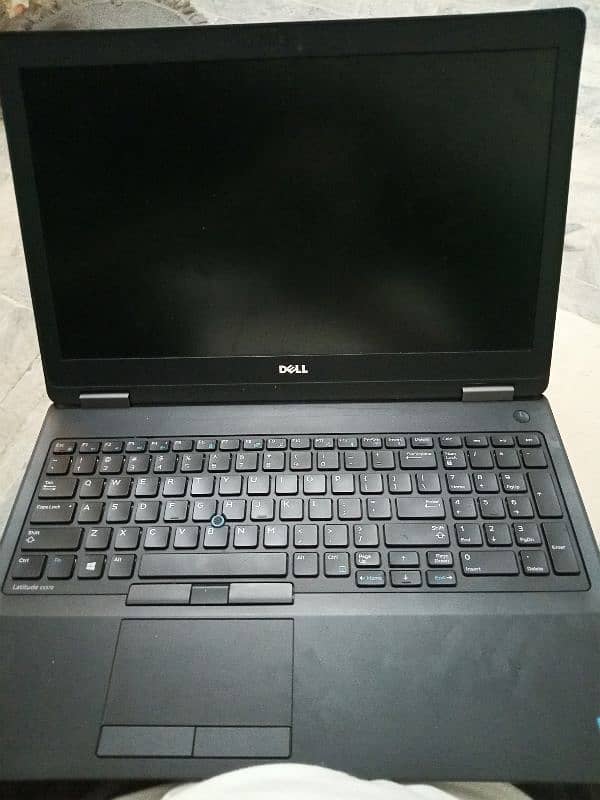 Dell Latitude E5570 core i7 0