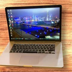 Apple MacBook Pro Retina 15.6 Inch 2015 QuadCore i7 16GB Ram 256GB SSD