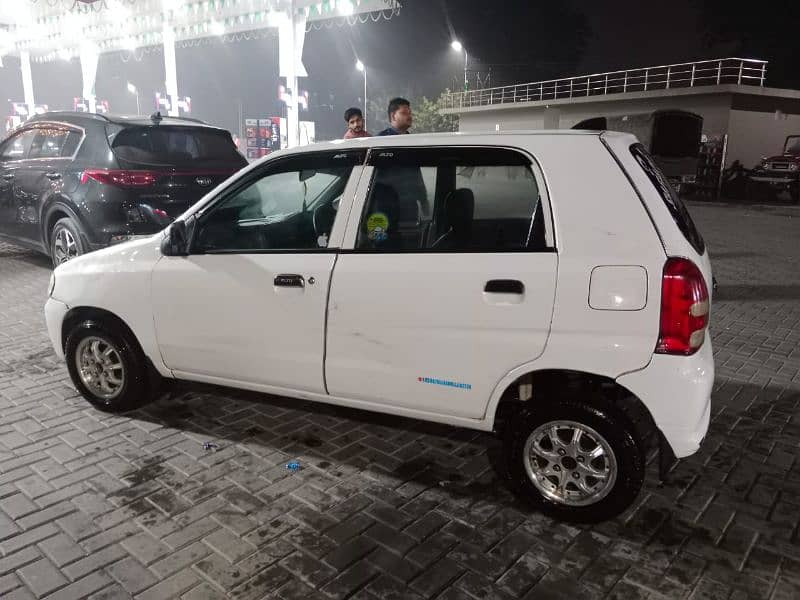 Suzuki Alto 2012 1