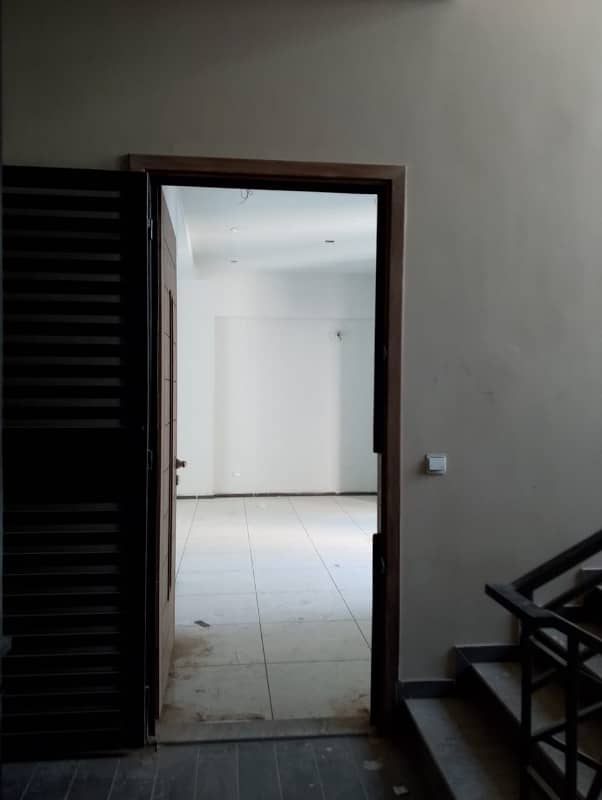 Brand New apartment 3Bed 1st floor lift DHA phase 2 ext 3