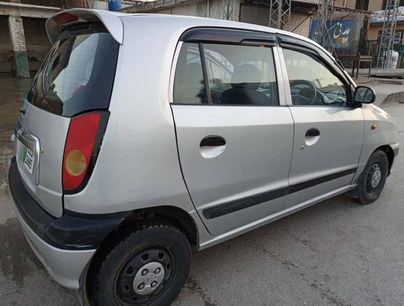 Hyundai Santro ,04 non accidental urgent sale read full before contact 10