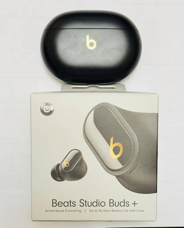 Beats Studio Buds plus 1