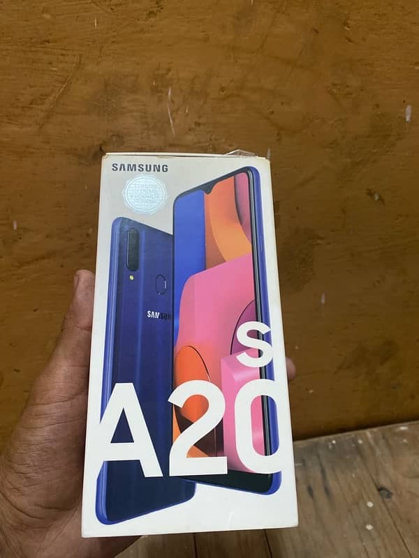 SAMSUNG A20s 9