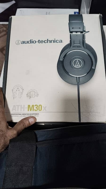 Audio Technica Ath m30x 0