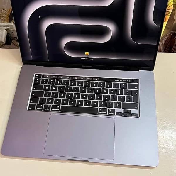 MACBOOK PRO 16 (2019) CORE I7 (16/512gb SSD) (4gb Graphics) A2141 WTS. 3