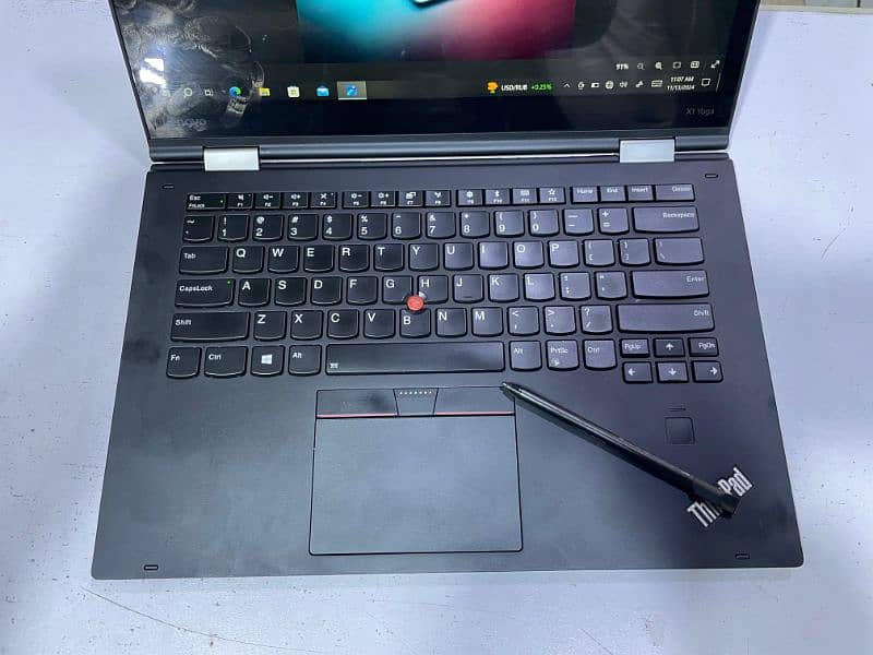 Lenovo Thinkpad X1 Yoga : Core i7 7th gen : 16/256 : Lenovo Pen 1