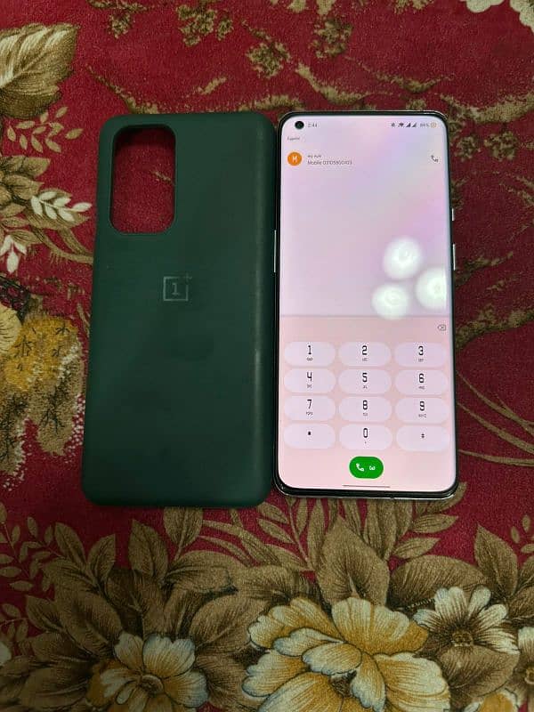 one plus 9 pro dual sim pta approved for sale read add plz 1