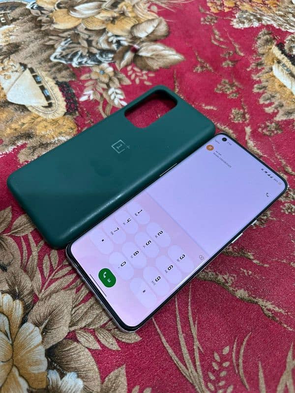 one plus 9 pro dual sim pta approved for sale read add plz 2