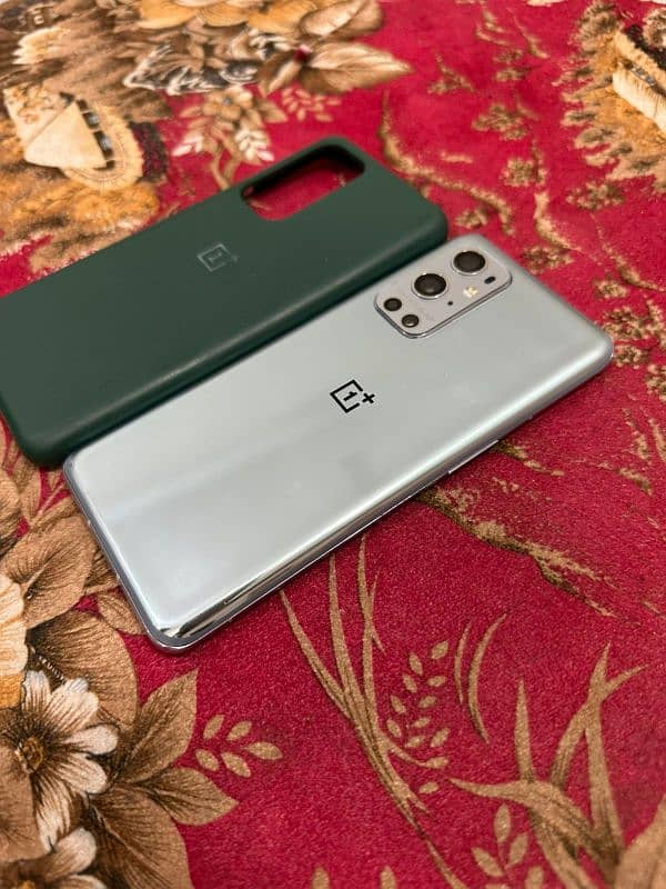 one plus 9 pro dual sim pta approved for sale read add plz 8