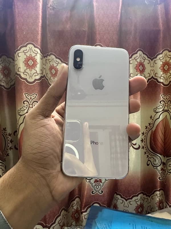 iPhone XS 0