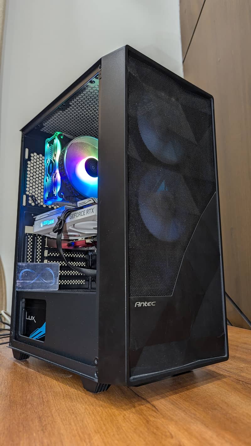 Gaming Case [Antec NX-270] 2