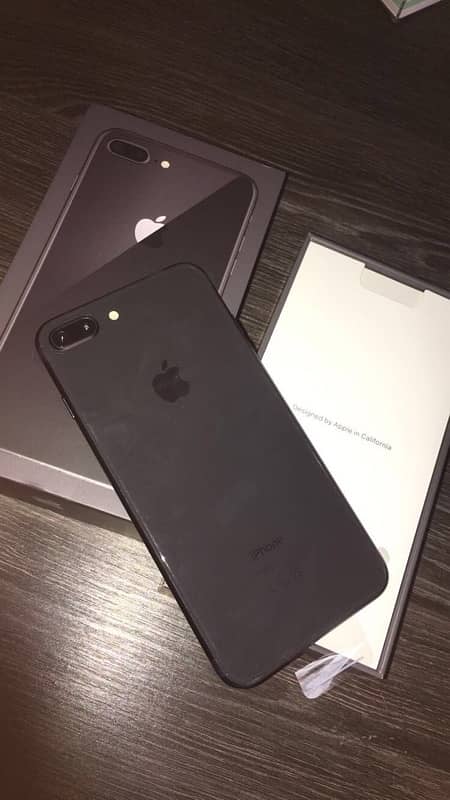 IPHONE 8 PLUS 0