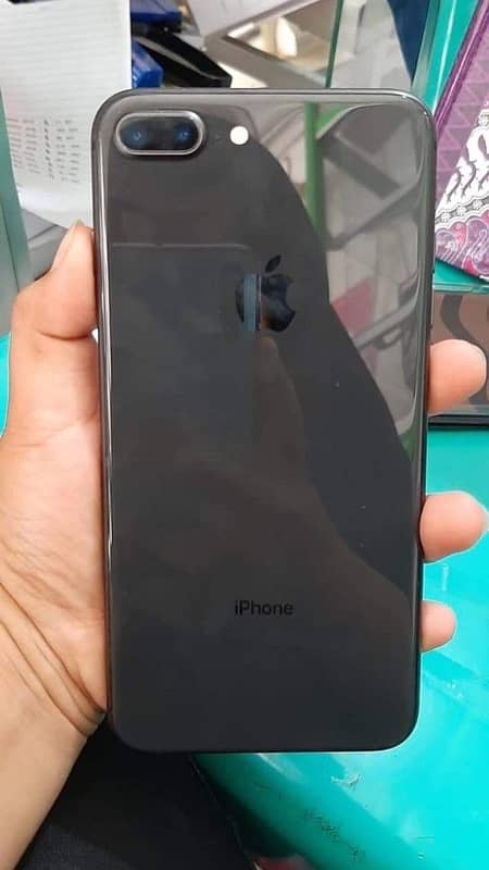 IPHONE 8 PLUS 2