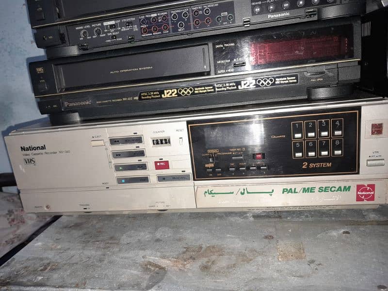 vcr model available 100% ok  fresh condition 5