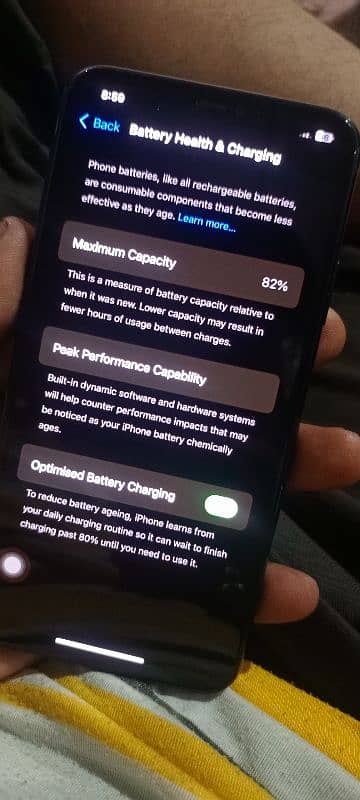 iPhone 11 pro max 256 non pta factory unlock 4