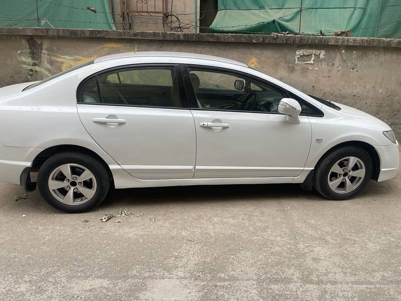 Honda Civic reborn 2007 car family use urgent sale 7