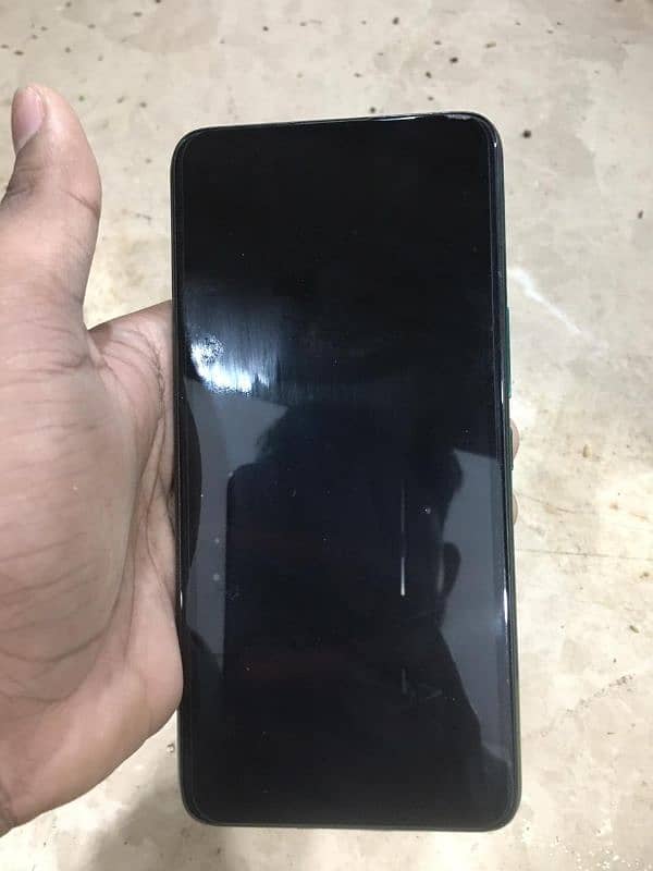 infinix smart 5pro 6/128 gb with box 5