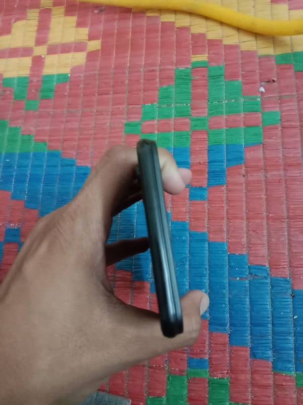 vivo y83 4