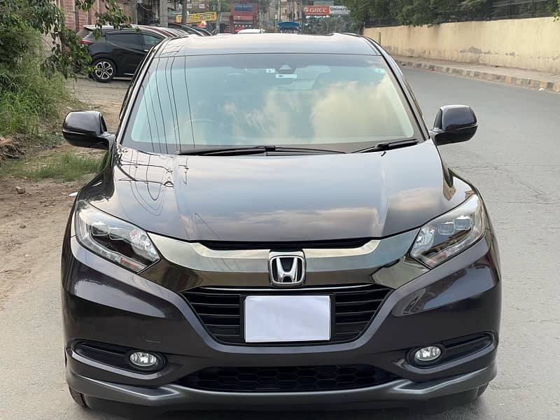 Honda Vezel 2017 1