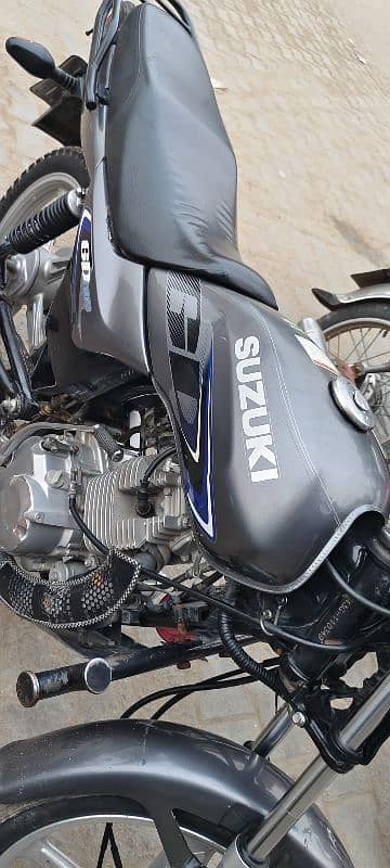 Suzuki Gd 110s Kmal ki Baik hai 2