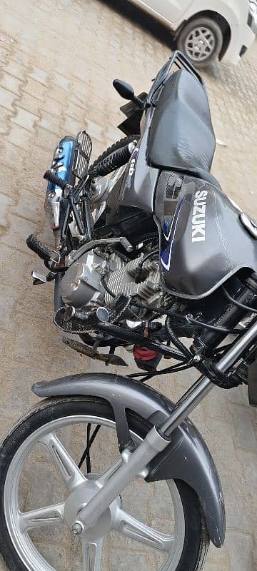 Suzuki Gd 110s Kmal ki Baik hai 4