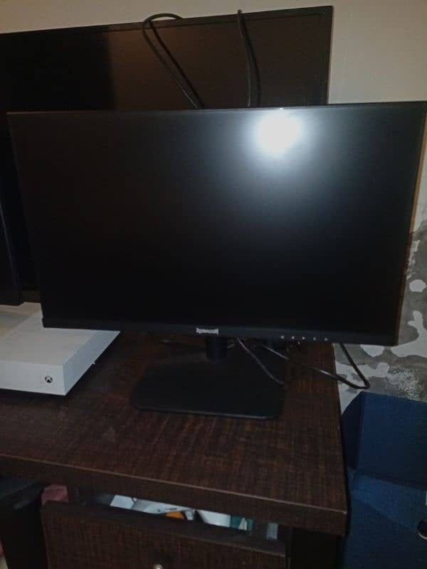 2 Brand New Redragon VAGA 24” Monitor 2