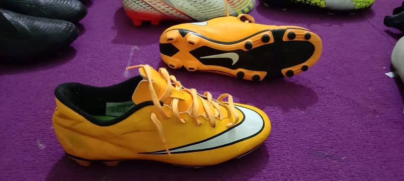 Original Football shoes (studs)  for sale 4