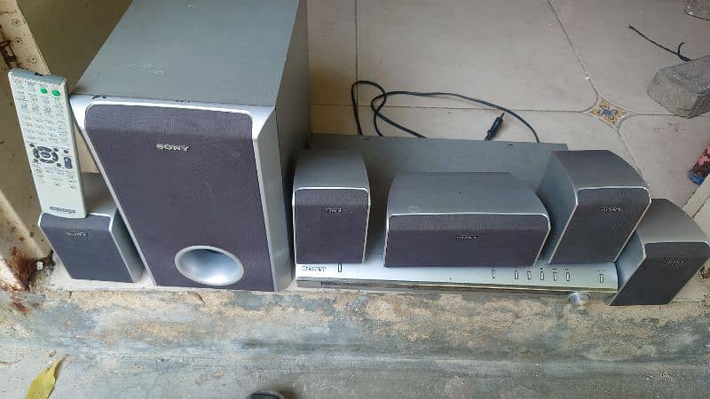 Sony Home theater 5in1 2