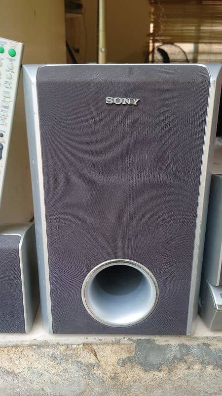 Sony Home theater 5in1 7