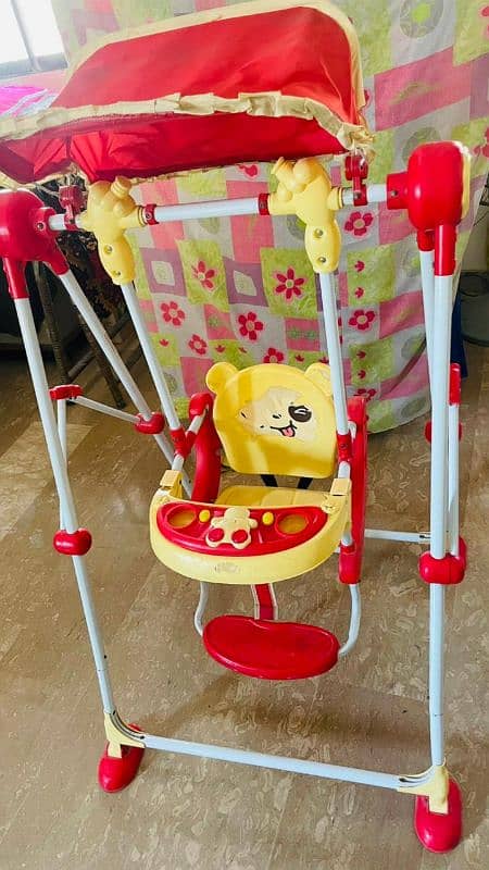 swing for kids  in excellent Condition 1