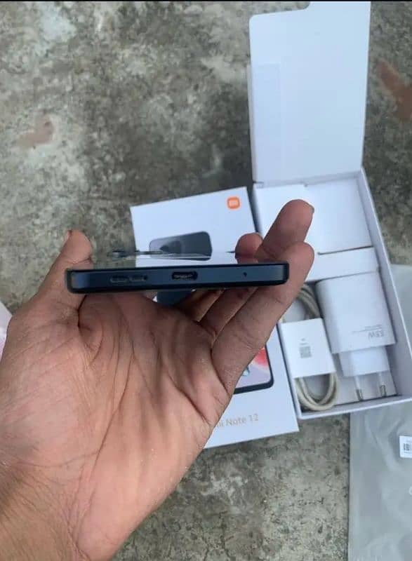 Redmi note 12 campalet box 8+4gb/128gb with warranty 4