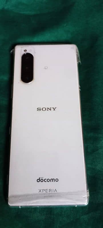 Sony Xperia 5 1