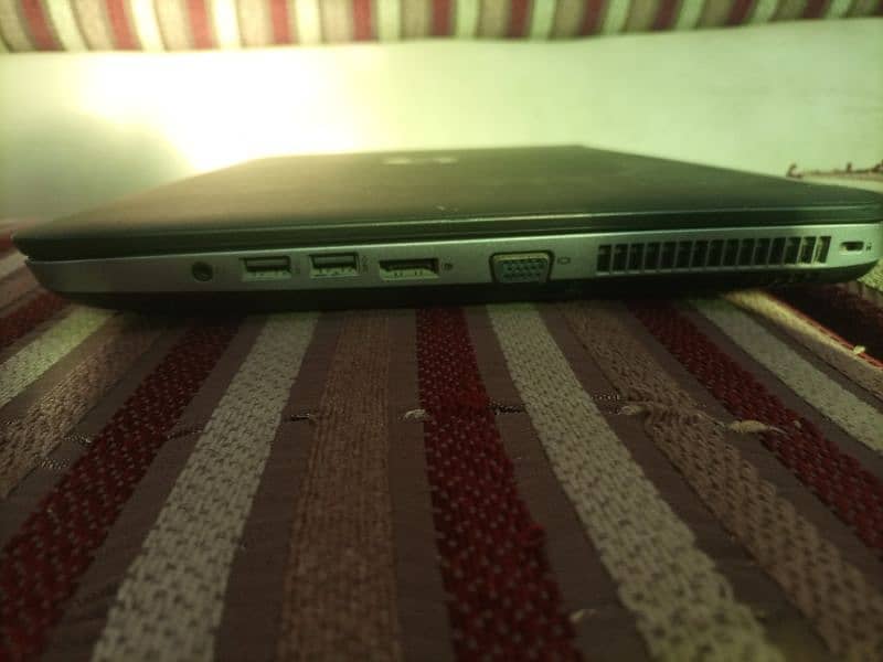 Average performance Laptop for  office work only 5