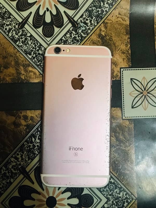 I phone 6s Rs7000 0