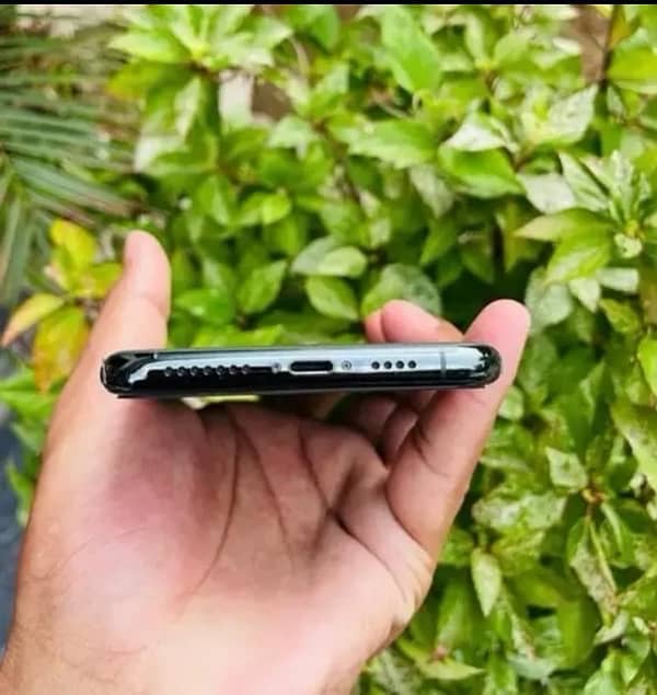 iPhone 11 Pro Max pta approved 4