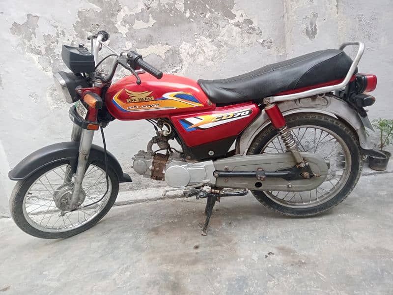 Pak Hero 70 model 2014 bike in good condition 3