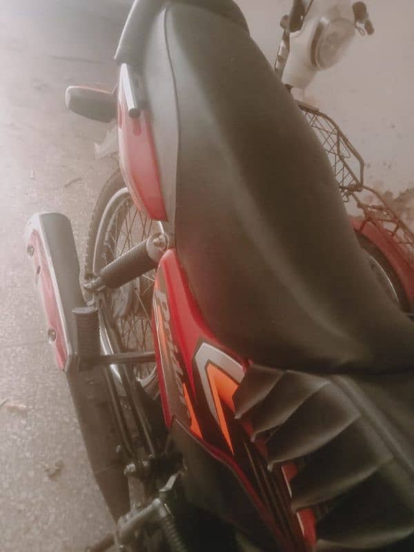 Honda Pridor 100 cc 3