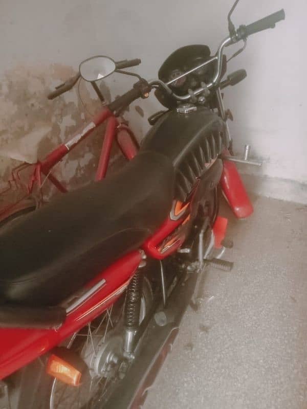 Honda Pridor 100 cc 6