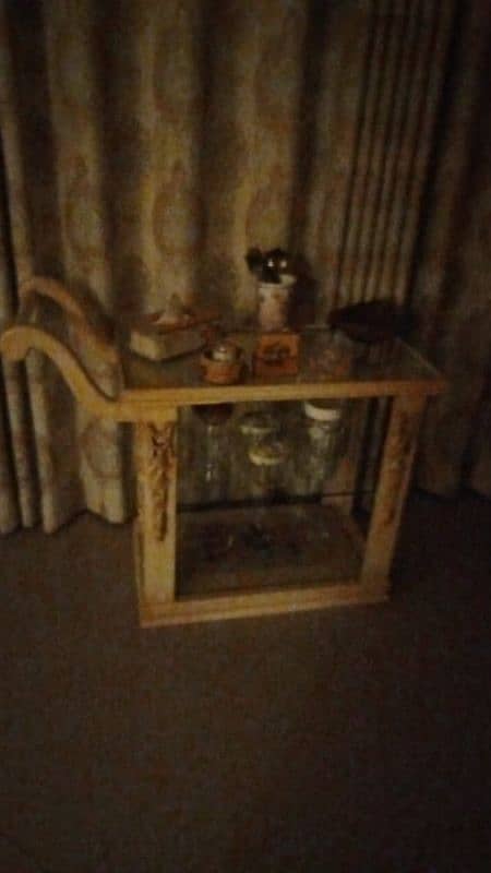 WOOD IRON STAND TV TROLLY AND COFEE TROLLY 1