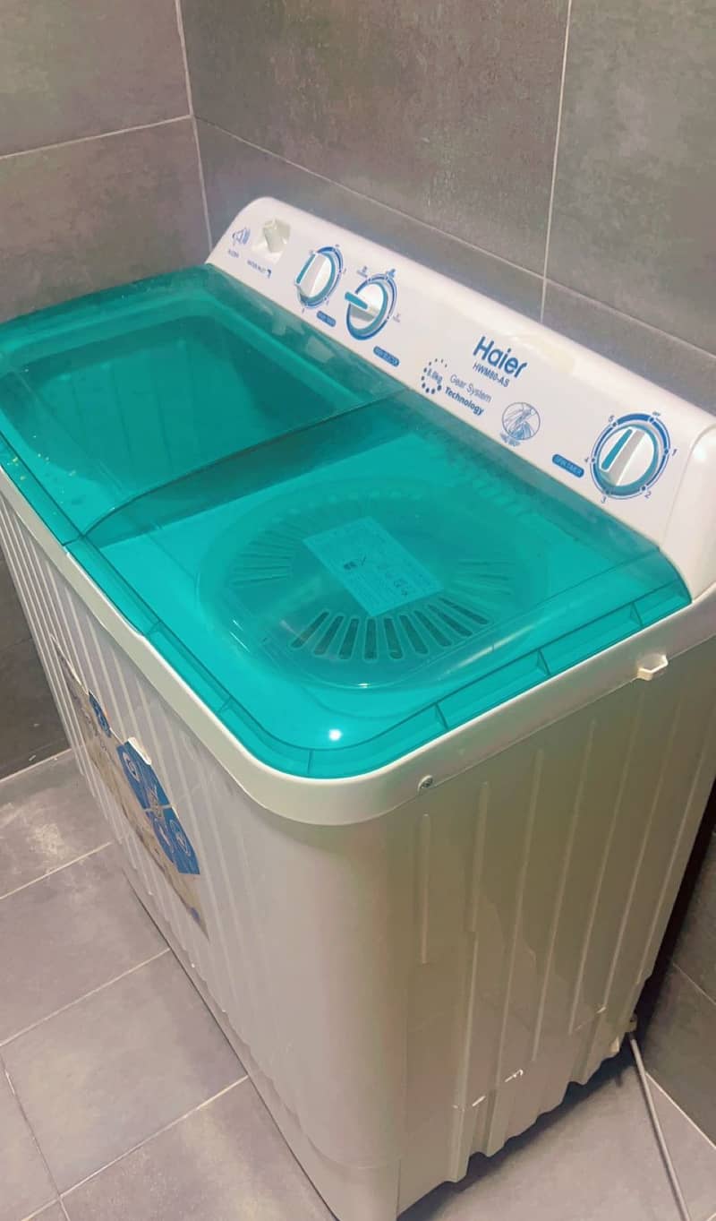 WASHING MACHINE HAIER BRAND  CONDITION 10/10 2