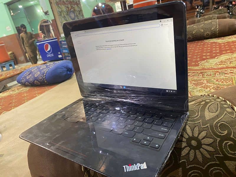 lenovo yoga 11 E  7 days return if problem occurs 11500 4