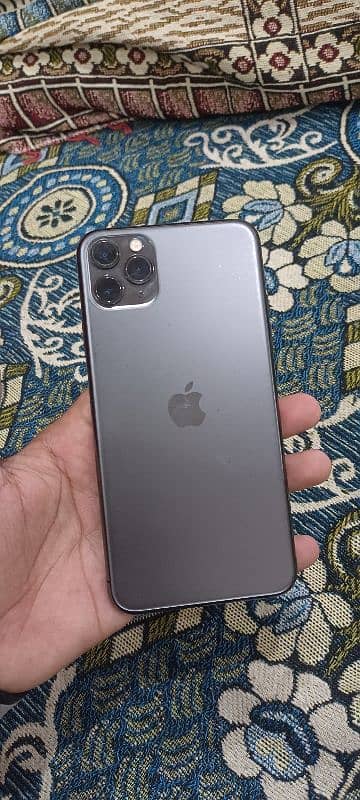 iphone 11 pro max for sale 9