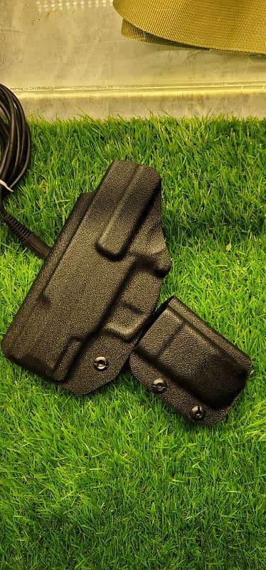 taurus kydex holster available g2c g3c glock 19 4