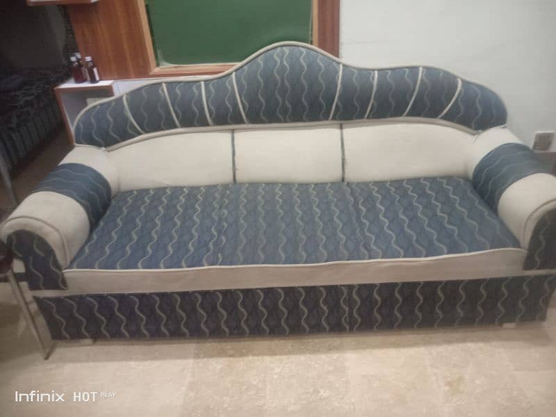 5 Seater used sofa set for sale 0