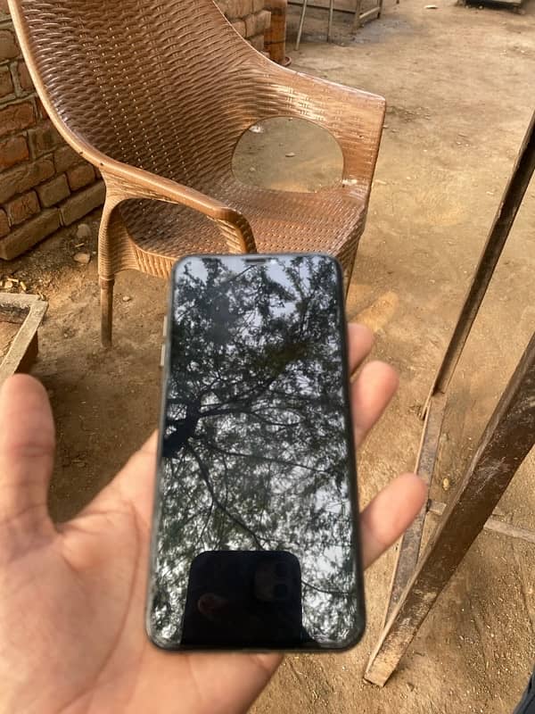 iPhone xs max pta approved 0