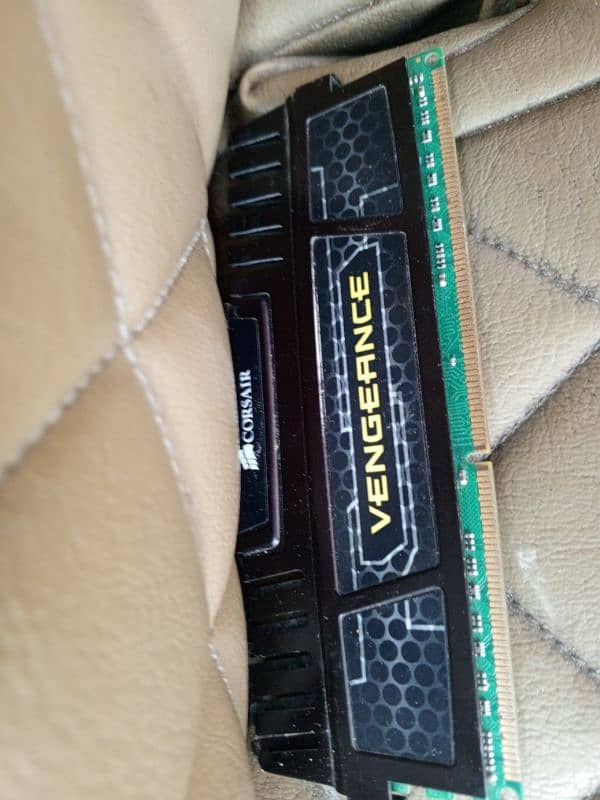 8 gb ram sticks ddr3 1866 mhz with heat sink 0