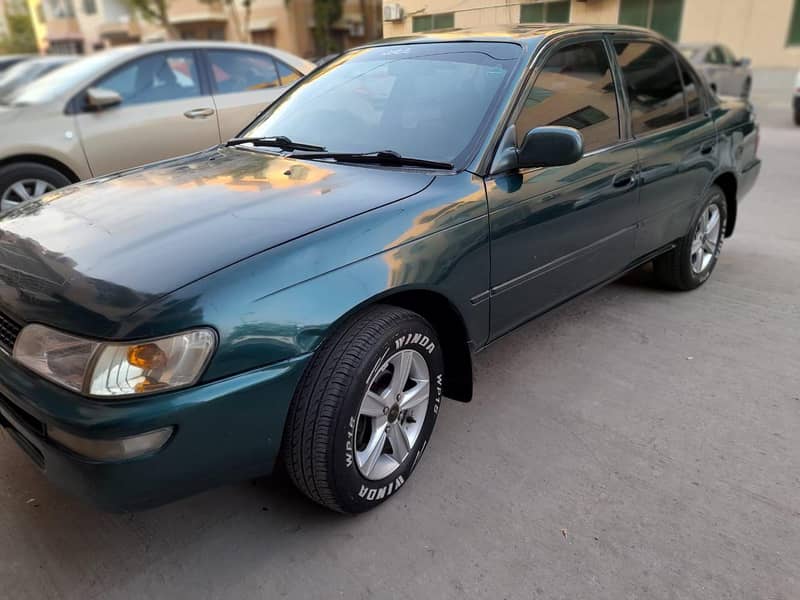 Toyota Indus Corolla XE Model 1999 0