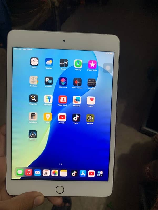 iPad mini 5 64 gb box with box 1